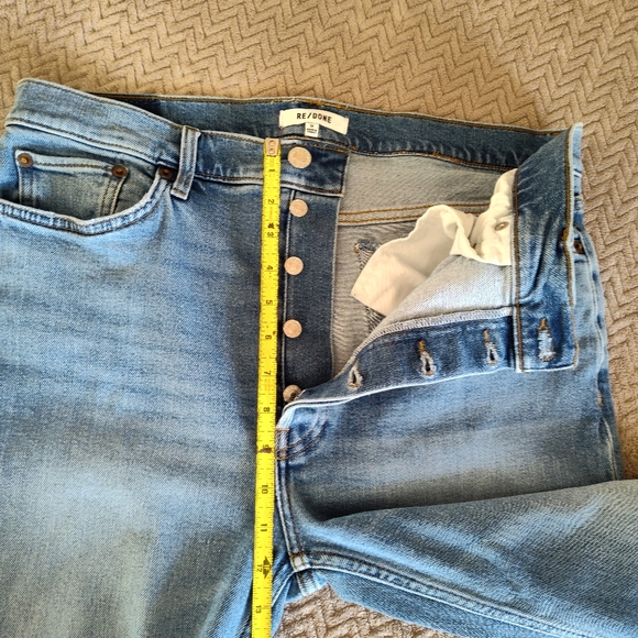 RE/DONE 70s stove pipe jeans in light stone - Picture 7 of 11